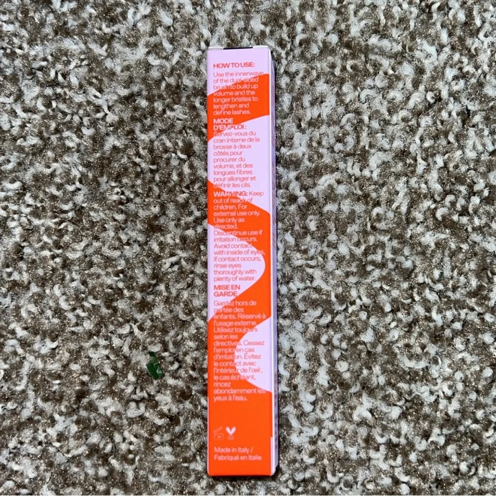 NWT tower 28 make waves mascara